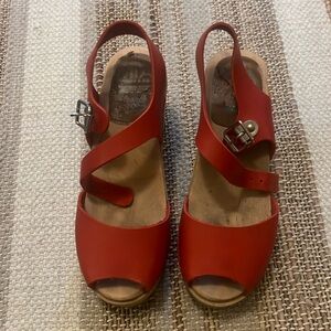 MIA red clogs